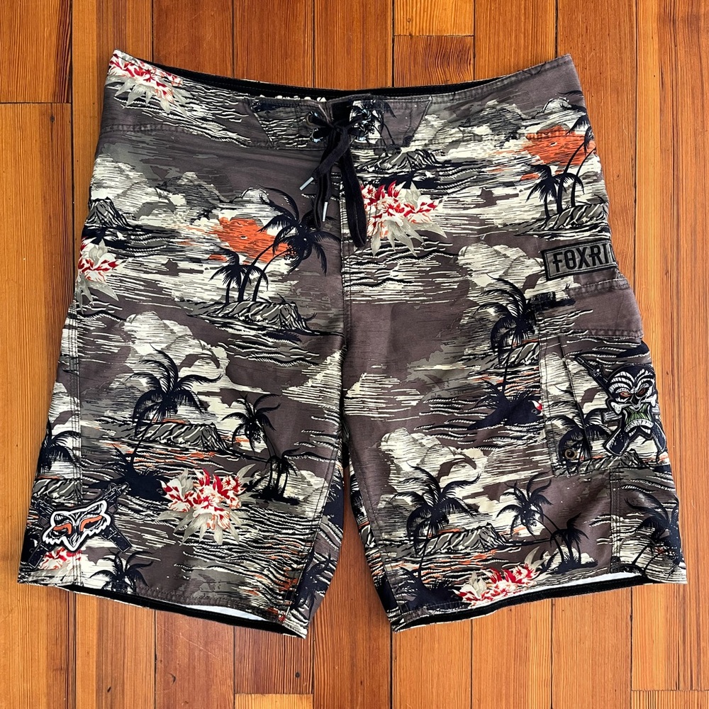 Fox Men's Tropical Print Board Shorts - Size 36